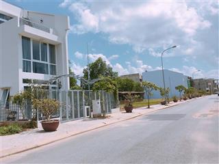 Chính chủ bán lô b4 làng sen việt nam giá chỉ 600tr.  0907 705 ***