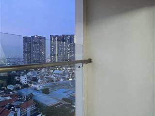 Chính chủ cho thuê 75m2 2pn  2wc có nội thất, nhận nhà ngay.  0767 500 ***