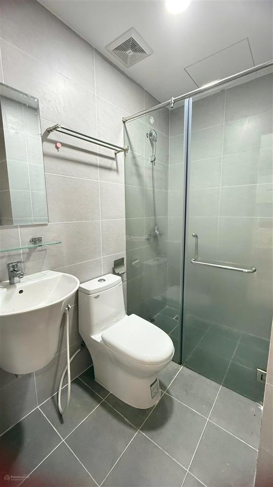 Cần bán nhanh 2pn  2wc full nội thất, giá tốt đầu tư, công chứng sang tên ngay.  0767 500 ***