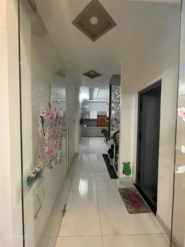 Nhà hẻm 8m lê trọng tấn,dt 4.3x15m đúc 4 tấm,giá siêu rẻ 7.65 tỷ tl