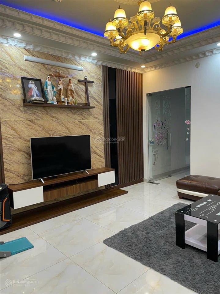 Nhà hẻm 8m lê trọng tấn,dt 4.3x15m đúc 4 tấm,giá siêu rẻ 7.65 tỷ tl