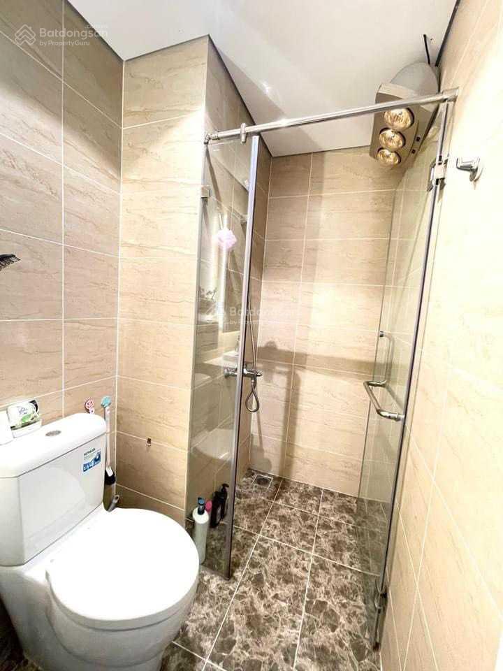 Tôi chính chủ bán căn hộ 2pn dt 77m² tòa g1 five star kim giang, giá 6,6 tỷ bao phí