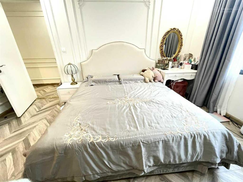 Tôi chính chủ bán căn hộ 3pn dt 89m2 chung cư hei tower số 1 ngụy như kon tum, giá 7.5 tỷ bao phí