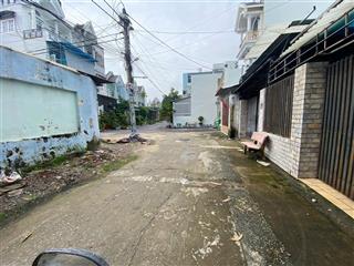 Bán đất tại phan văn hớn, 19 triệu / m2, 993m2, hóc môn, hcm, giá ưu đãi, chính chủ