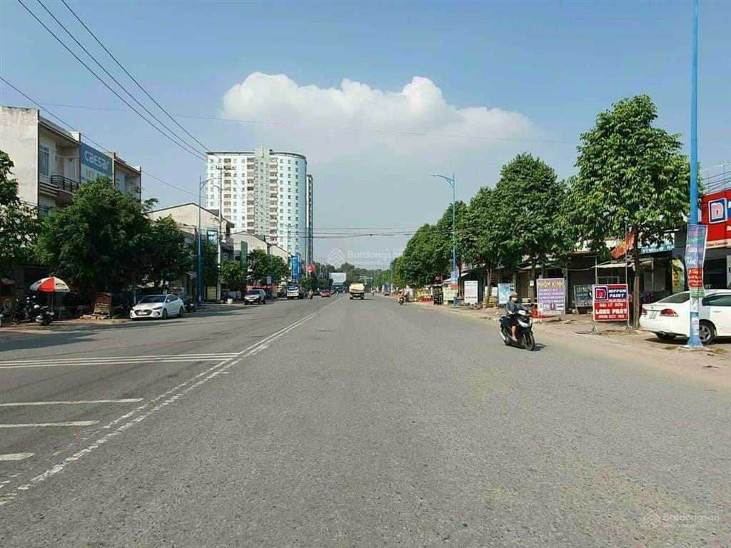 Bán 860m2 đất đường lớn cạnh dự án metropole phú mỹ 0932 110 ***