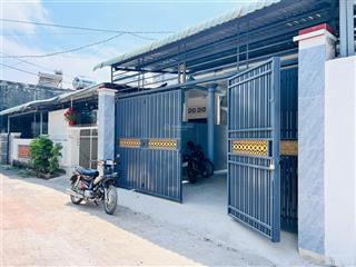 Nhà c4  2mcách biển và chợ hải sản phước hải chỉ 700m