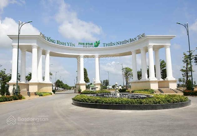 Cần bán gấp đất đường d9, kdc năm sao 121m2 giá 3 tỷ 300 triệu.  0931 112 ***