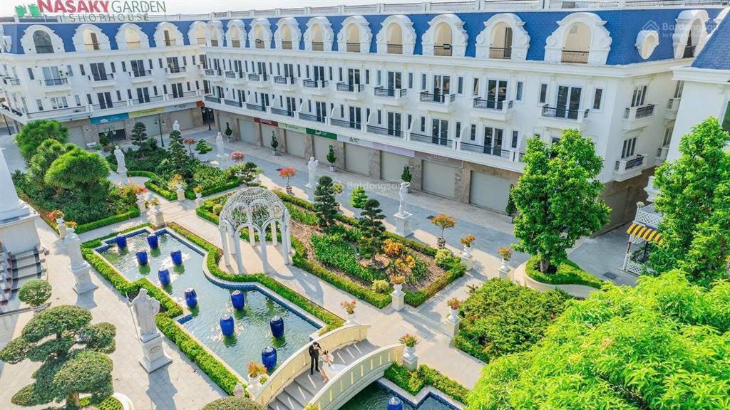 Cần bán gấp đất đường d9, kdc năm sao 121m2 giá 3 tỷ 300 triệu.  0931 112 ***