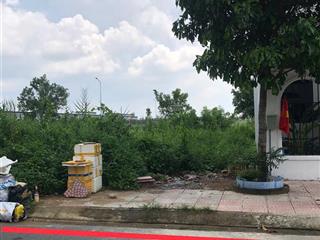 Cần bán lô đất kđt the sol city 90m2 giá 2ty450 triệu, tại cần giuộc, long an.  0931 112 ***