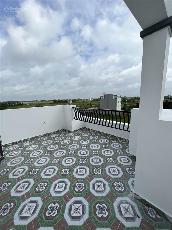 Bán nhà gần công viên 340m2 tại kđt năm sao, long an. giá 5ty7 (thương lượng)  0931 112 ***