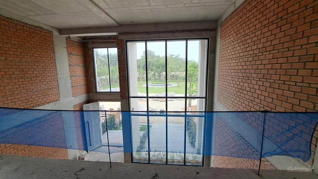 Cho thuê biệt thự a24 the 9 stellars mặt tiền 7m, kề metro số 1, kinh doanh đỉnh cao