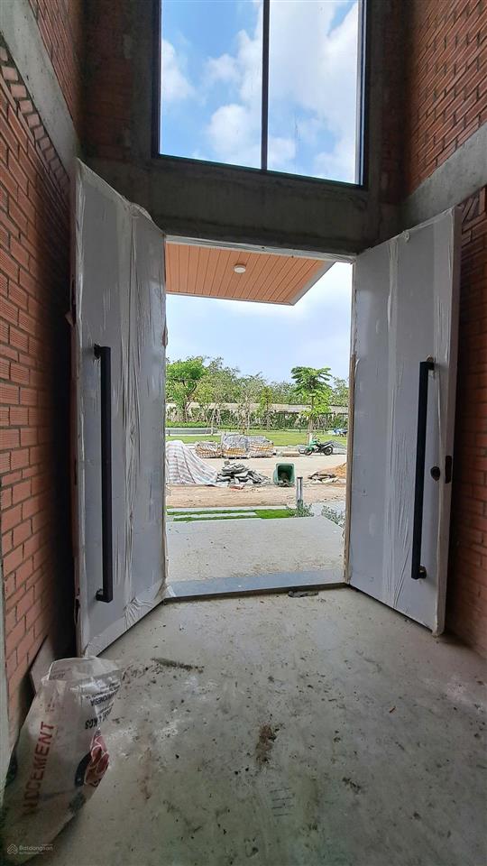 An cư đẳng cấp kinh doanh thuận lợi cùng biệt thự b.03 mặt tiền villa alta villa