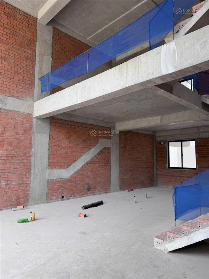 An cư đẳng cấp kinh doanh thuận lợi cùng biệt thự b.03 mặt tiền villa alta villa