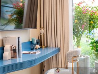2pn full nội thất 4,5 tỷ ( có vat,pbt ). gần trường quốc tế, tttm , bệnh viện. tặng 1 năm sunworld