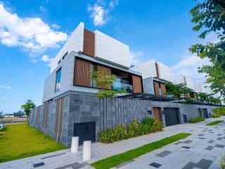 Siêu phẩm villa 3 mặt tiền  độc bản duy nhất tại one riverside đà nẵng  giá tốt nhất