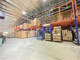 Cho thuê kho xưởng diện tích 700m, 1500m, 2000m, 3000m tại phú diễn  bắc từ liêm