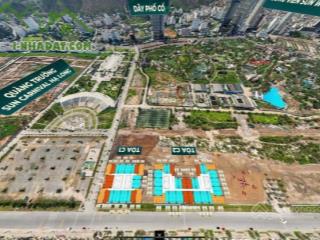 Cần bán 2 phòng ngủ góc c1.1101 view quảng trường