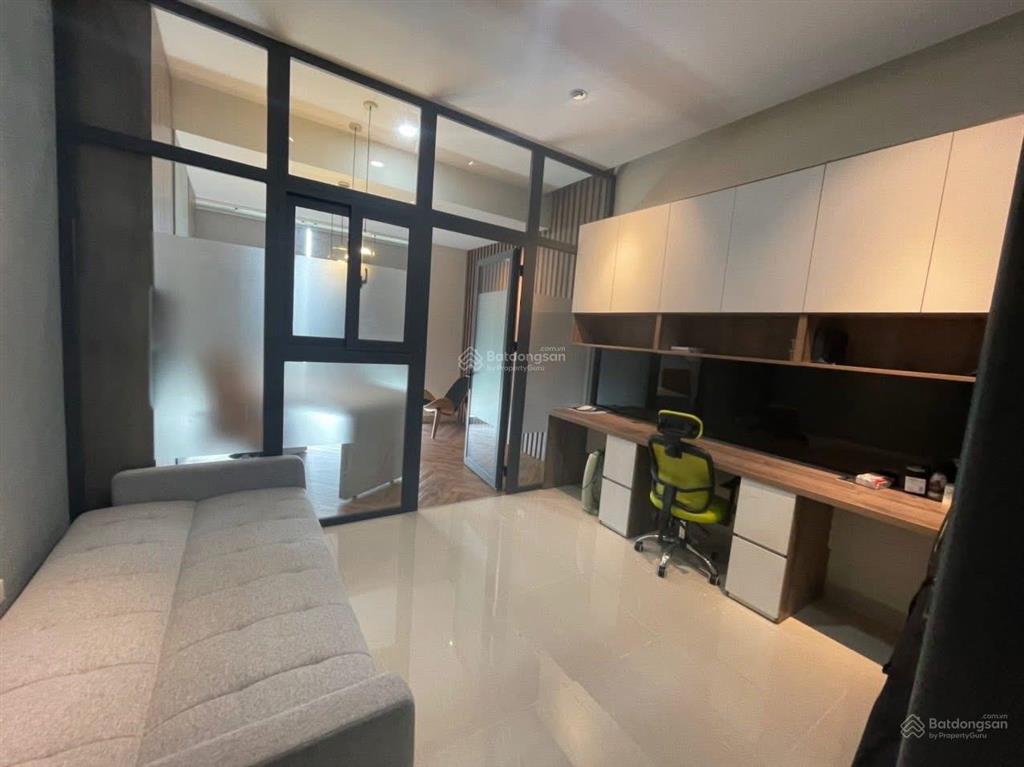 Cho thuê officetel vừa ở vừa làm vp, đăng ký gpkd thoải mái tại pmh q7, giá 10 triệu. dt 35m2