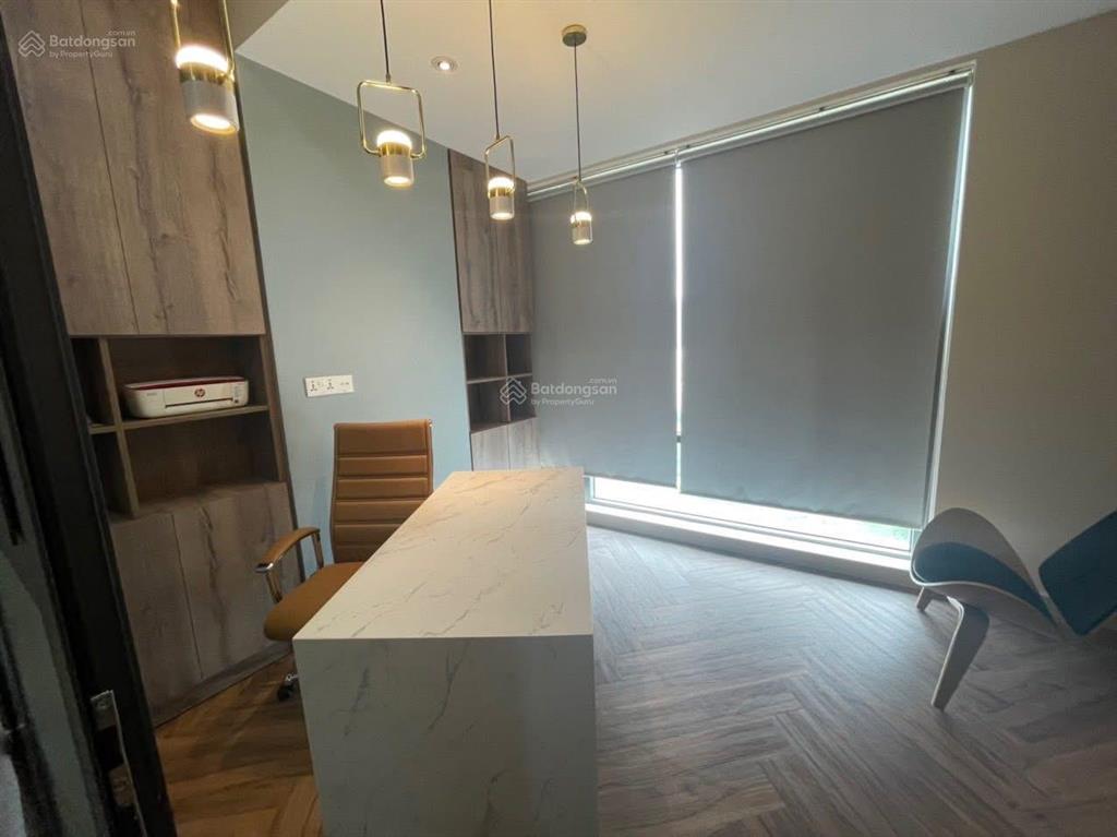 Cho thuê officetel vừa ở vừa làm vp, đăng ký gpkd thoải mái tại pmh q7, giá 10 triệu. dt 35m2
