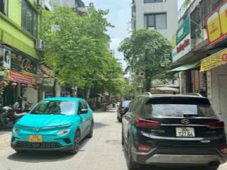 Nhà mặt phố đội cấn  41m2  có vỉa hè  kinh doanh đỉnh