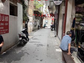 Nhà 3 tầng lô góc  phố cầu giấy  giá đầu tư