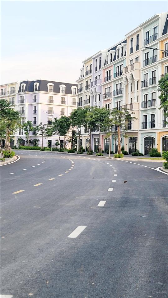 Chuyển nhượng aqua city hạ long tháng t5.2026