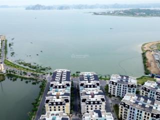 Bán nhà cách biển 50m, ban công view biển aqua city hạ long
