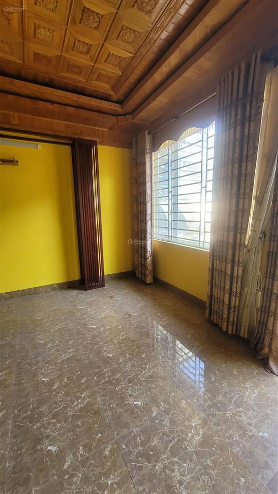 Quyết bán 7.6 tỷ  105m2 lk san hô hướng nam sổ đỏ trao tay