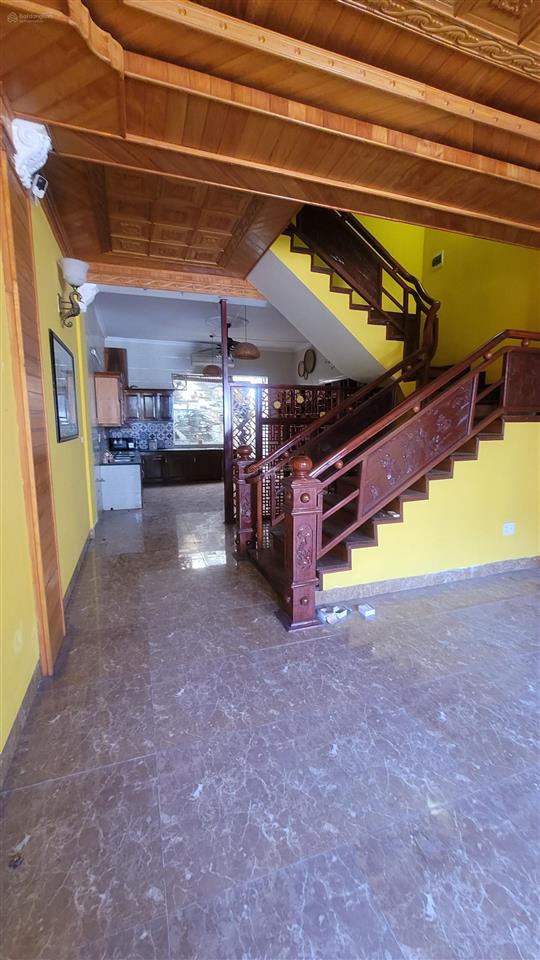 Quyết bán 7.6 tỷ  105m2 lk san hô hướng nam sổ đỏ trao tay