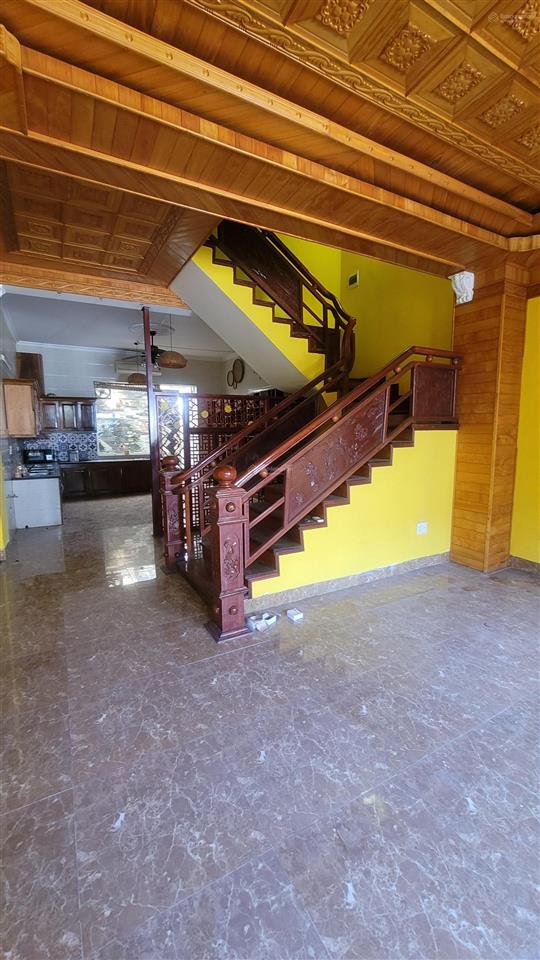 Quyết bán 7.6 tỷ  105m2 lk san hô hướng nam sổ đỏ trao tay