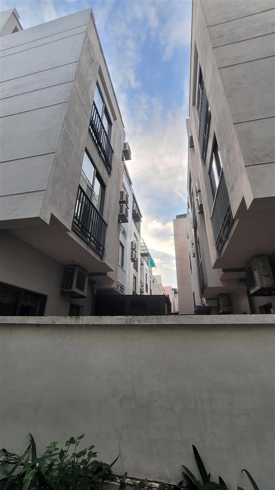Căn góc lotus residences 102m2 view bể bơi bãi cháy, hạ long