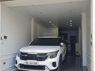 Bán gấp nhà phân lô cán bộ. ô tô vào nhà. thịnh liệt 200m ra đường giải phóng, không lỗi. giá rẻ