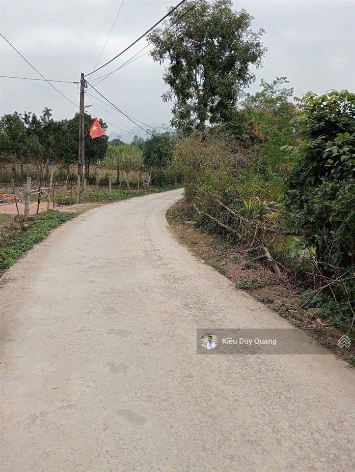 Bán 1371m2 có 500m2 thổ cư tại kim bôi hòa bình ,cách hà nội chỉ 60km giá chỉ 1,85 tỷ