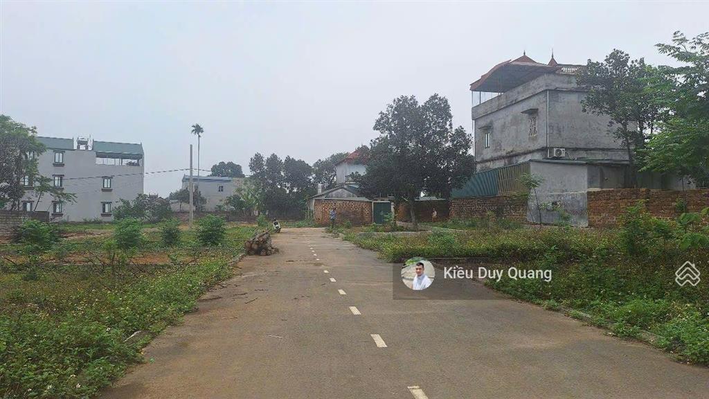 90.9m2 mt5.5m vuông vắn thôn cánh chủ xã bình yên,thạch thất. giá 3 tỷ  0962 783 ***