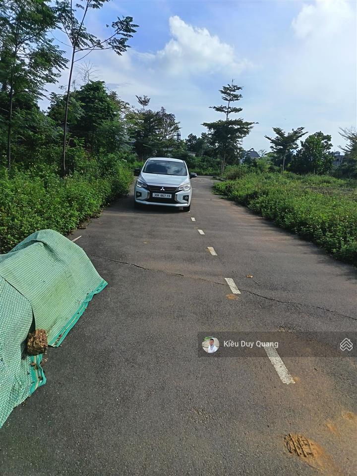 90.9m2 mt5.5m vuông vắn thôn cánh chủ xã bình yên,thạch thất. giá 3 tỷ  0962 783 ***