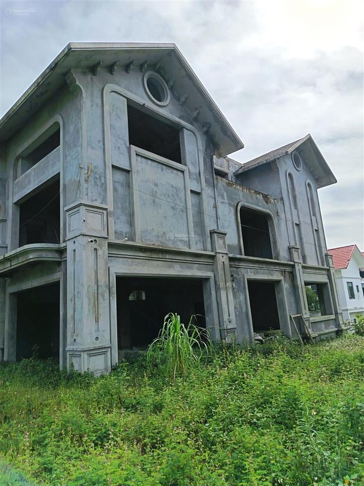 Bán căn bt đơn lập 656m2 khu a khu đô thị xanh villas. giá chỉ 65tr/m2 rẻ nhất khu  0962 783 ***