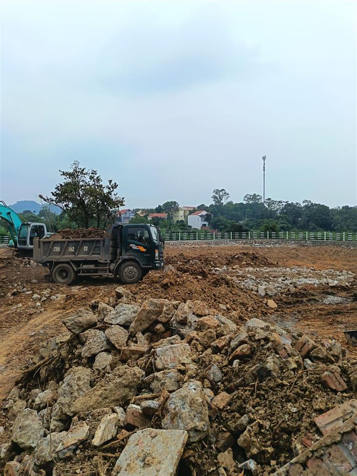 Chỉ từ 1,7 tỷ sở hữu ngay lô đất ở đô thị trung tâm tx sơn tây. sổ hồng trao tay  0962 783 ***