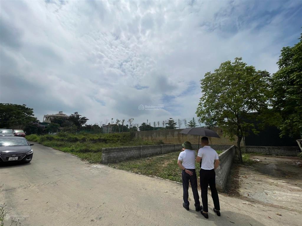 Lô góc siêu đẹp 110m2 tại miễu, tiến xuân, cách ga metro đại lộ thăng long chỉ 50m.  0962 783 ***