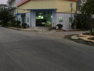 Bán kho góc hơn 200m2 khu dân cư nam cần thơ gần đại lộ võ nguyên giáp giá 9 tỷ