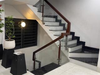 Chính chủ bán nhà đẹp thích hợp showroom, trung tâm dạy học tại trung tâm dĩ an.  0901 142 ***