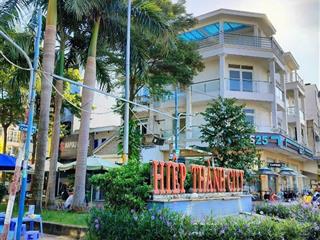 Căn hộ view công viên mặt trc full nội thất duy nhất