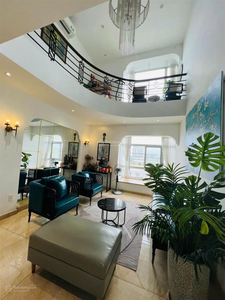 Bán căn penthouse sky garden 1, góc 256m2, 5pn, 4wc. 0906 710 *** trúc