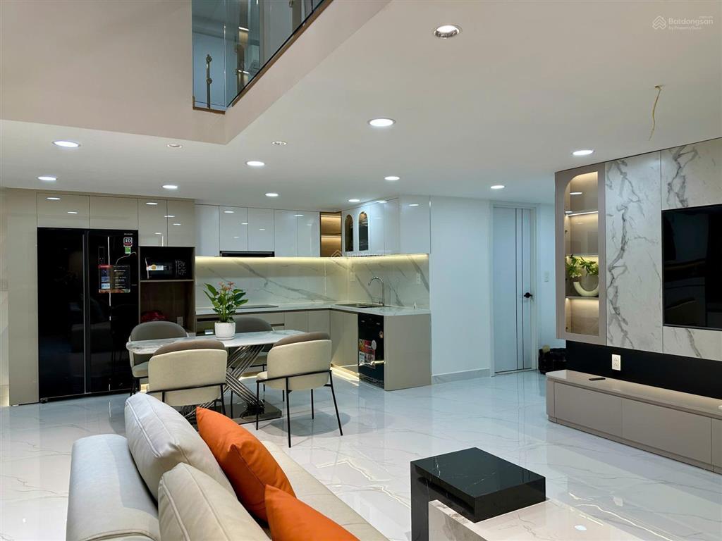 Bán duplex sky 1, căn góc 160m2 (91m2 + lửng), 5pn 4wc, giá chỉ 9,9tỷ,  ngay 0906 710 ***