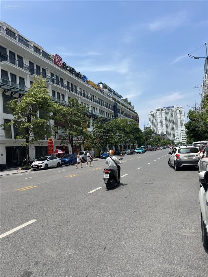 Cho thuê nhà 176m2, 5 tầng đường 25/4