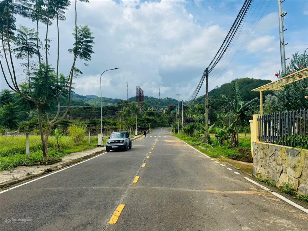 Khu biệt thự siêu hạ tầng ngay dưới chân đèo p'ren, diện tích từ 3502000m2