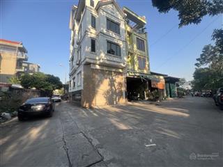 Đất đấu giá ngay đầu đường dương đức hiền, gần ngã tư chợ sủi, phân lô, ô tô thông bàn cờ, tiện ích