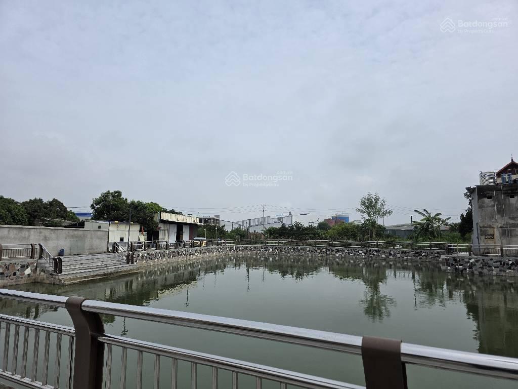 Đất tân quang, văn lâm, hưng yên ngay trung tâm, đông dân,view hồ, vỉa hè, ô tô tránh thông tứ tung