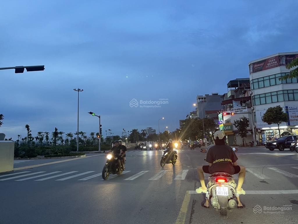 Đất trâu quỳ, phân lô, ô tô tránh, vỉa hè để vài ô tô, ở hoặc xây nhà dòng tiền đều rất tiềm năng