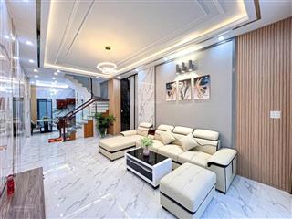 Bán gấp nhà 2 lầu mới 100% tặng nội thất full có sân đậu oto ngay khu đô thị hưng phú cái răng