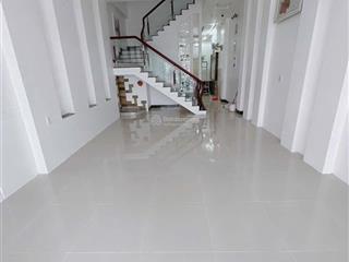 Cho thuê nhà 2 lầu có nội thất kdc hưng phú gần siêu thị go thuận tiện ở kinh doanh vp công ty